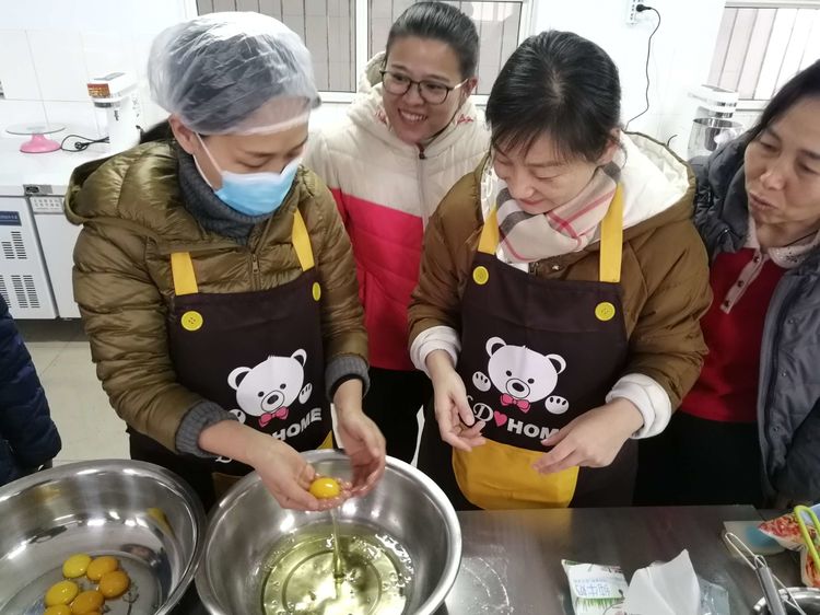 因為愛！快樂很簡單～