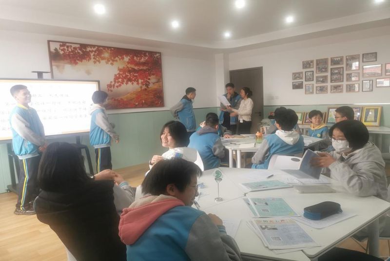 心健之路 傾聽之旅——新鄉(xiāng)市第十中學(xué)2023-2024學(xué)年第四期心理委員培訓(xùn)會(huì)